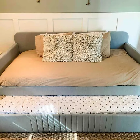 Beachglass Cottage - Family Friendly Kids And Pets